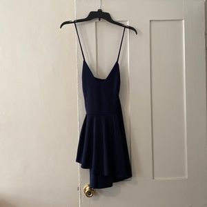 Lightly worn 2x sized romper in navy blue from Amazon